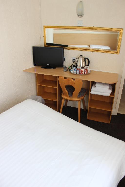 The Colwyn Hotel - Near Pleasure Beach Blackpool Cameră foto